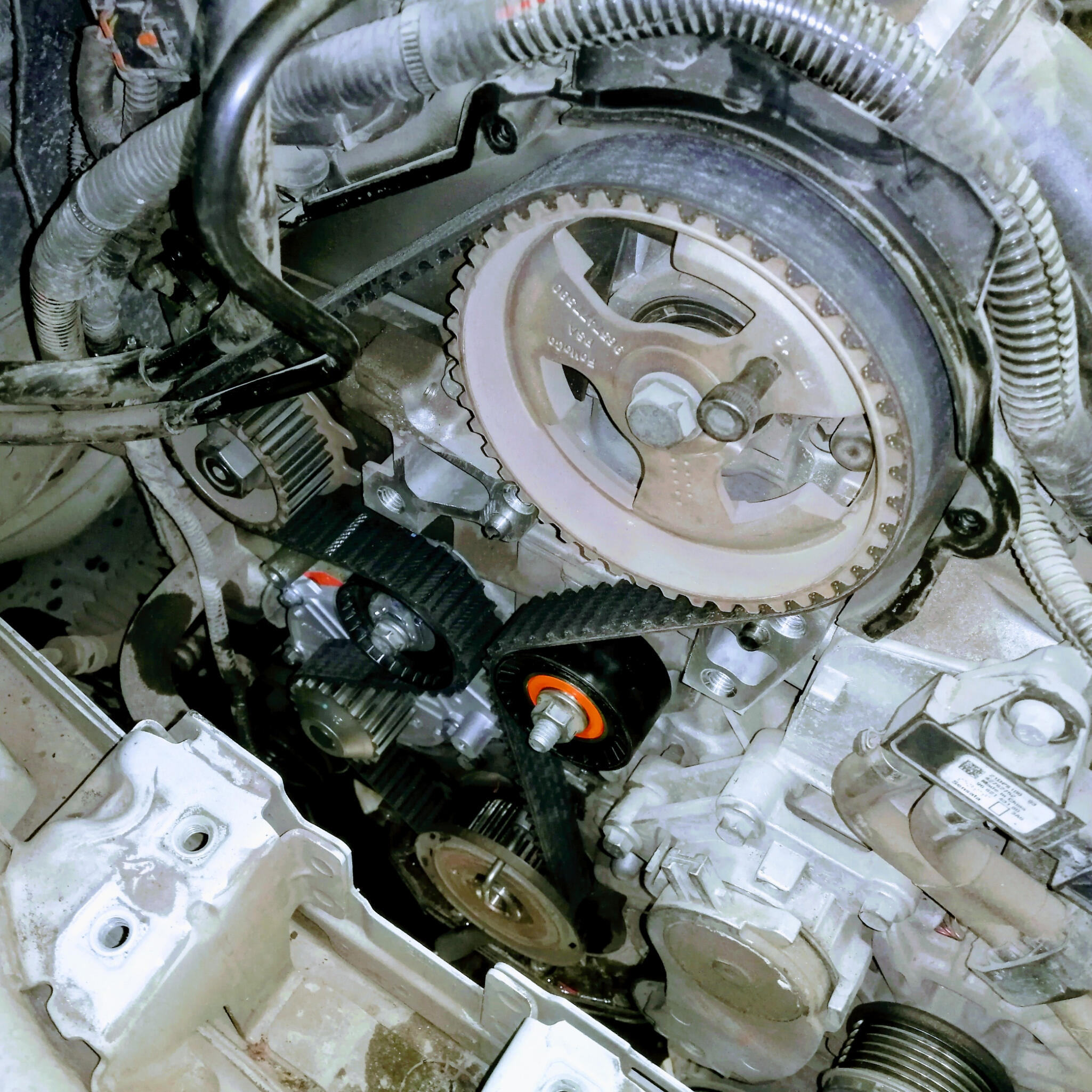 Cambio de kit de distribución Peugeot partner 1.6 hdi